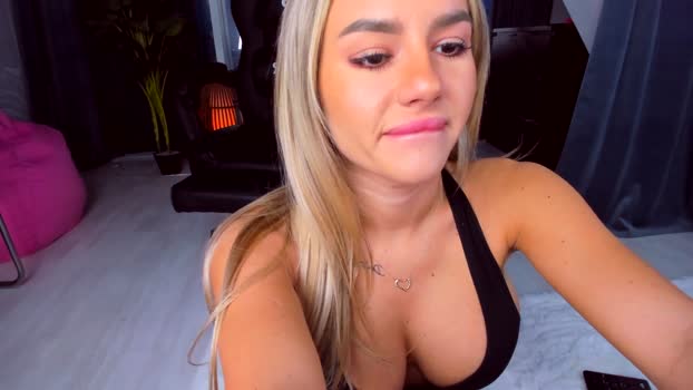 LavIson MyFreeCams Female 23-01-2025