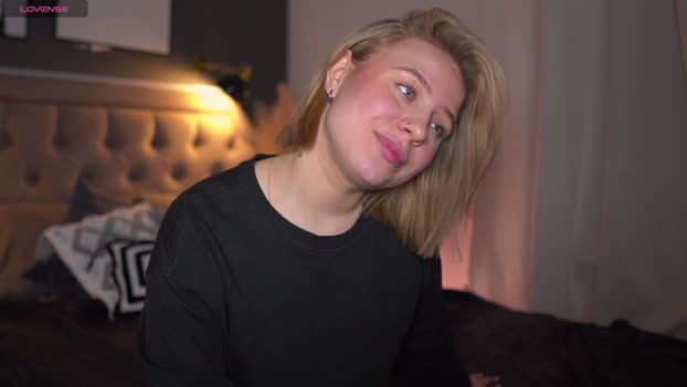 Selena_Flowers_ StripChat Female 22-01-2025