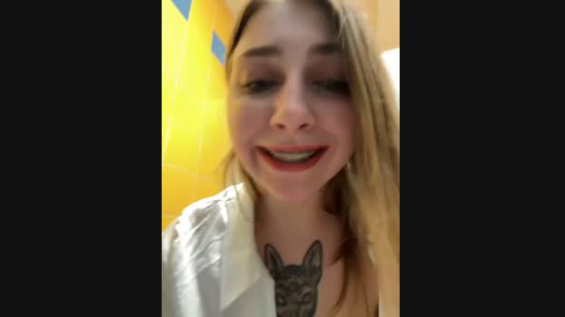 Sunny___Bunny StripChat Female 22-01-2025