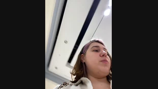 SuzieMurray StripChat Female 23-01-2025