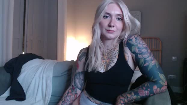 Tattoo_bbgirl MyFreeCams Female 22-01-2025