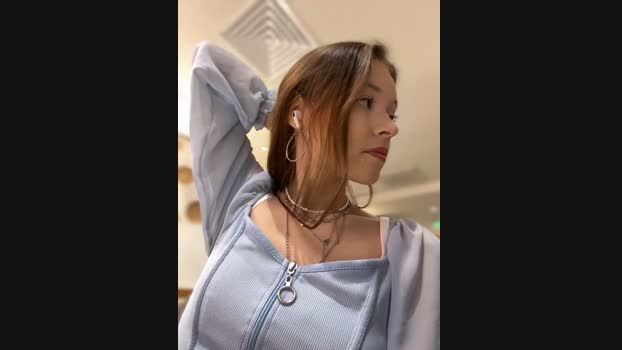 Times__Square StripChat Female 22-01-2025