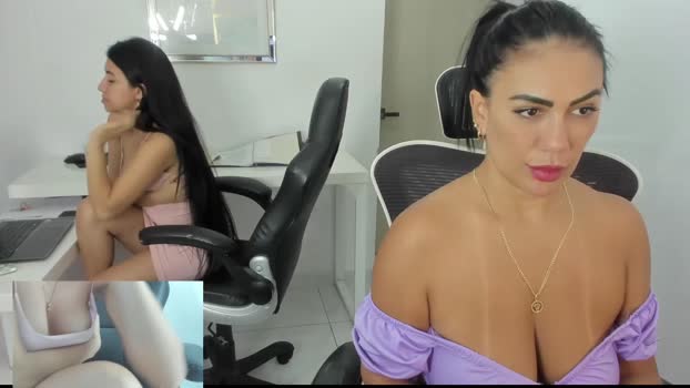emillybrowm Chaturbate Couple 22-01-2025