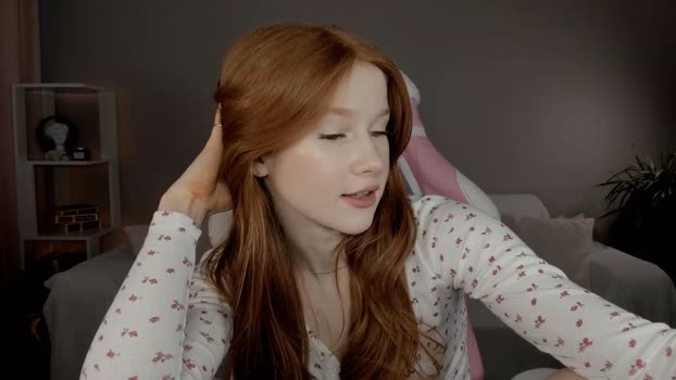 leahsthetics Chaturbate Female 22-01-2025