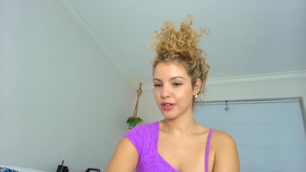 theislandgirl Chaturbate Female 22-01-2025
