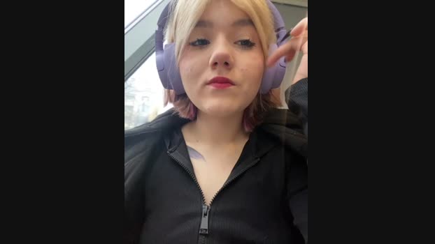 Baby__Naughty StripChat Female 24-01-2025