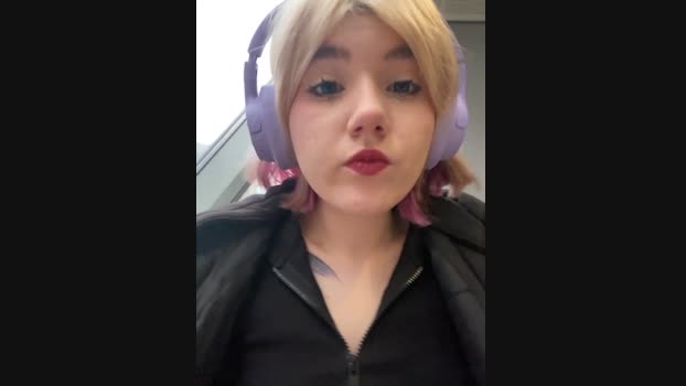 Baby__Naughty StripChat Female 24-01-2025