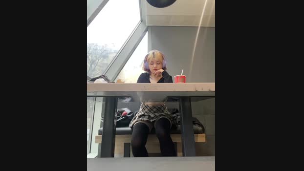 Baby__Naughty StripChat Female 24-01-2025