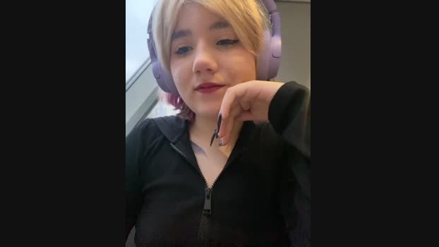 Baby__Naughty StripChat Female 24-01-2025