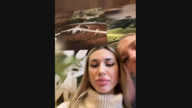 Charming_Ritta StripChat Female 23-01-2025