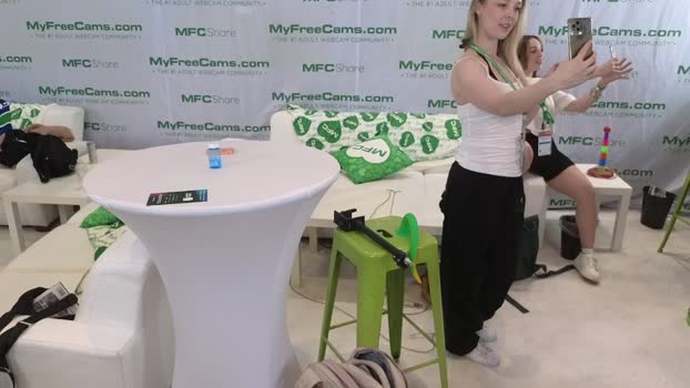 JESSICAA MyFreeCams Female 23-01-2025