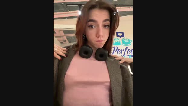 Lily__Belle StripChat Female 24-01-2025