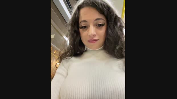 Lina_twin StripChat Female 23-01-2025