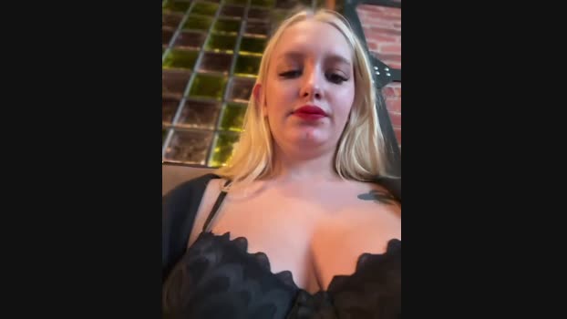 Milkyy_wway StripChat Female 24-01-2025