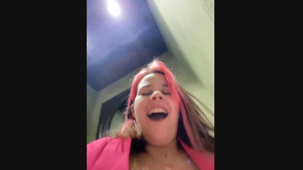 SuzieMurray StripChat Female 24-01-2025