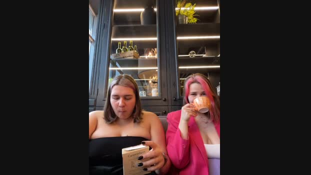 SuzieMurray StripChat Female 24-01-2025