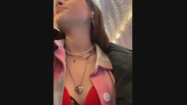 Times__Square StripChat Female 24-01-2025