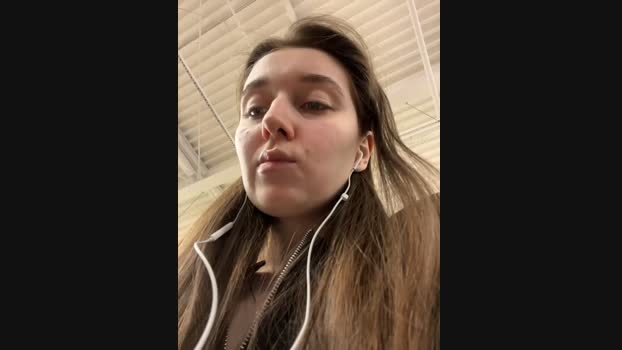 UnaMiuMiu StripChat Female 24-01-2025