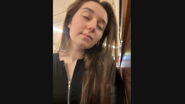 UnaMiuMiu StripChat Female 24-01-2025