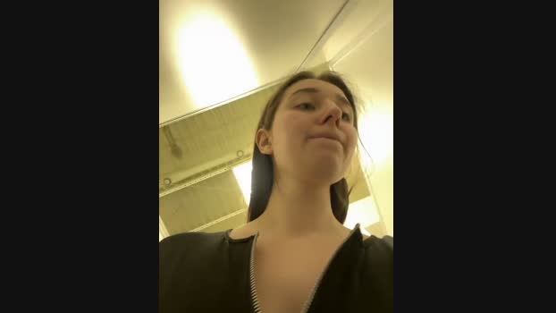 UnaMiuMiu StripChat Female 24-01-2025