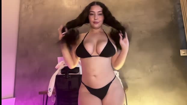 cuddlymoana Chaturbate Female 24-01-2025