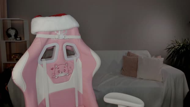 leahsthetics Chaturbate Female 23-01-2025