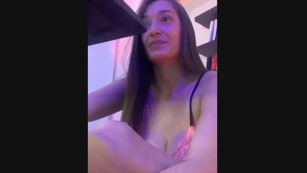 BustyLunaa StripChat Female 24-01-2025