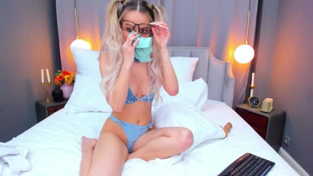 EmillyBronte MyFreeCams Female 24-01-2025