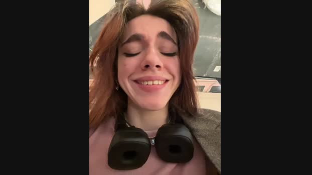 Lily__Belle StripChat Female 24-01-2025