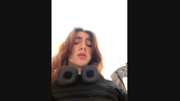 Lily__Belle StripChat Female 25-01-2025