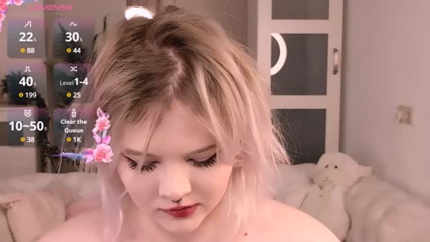 LouMonroe StripChat Female 24-01-2025