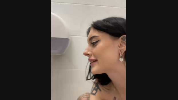 Melissa_crazy StripChat Female 24-01-2025