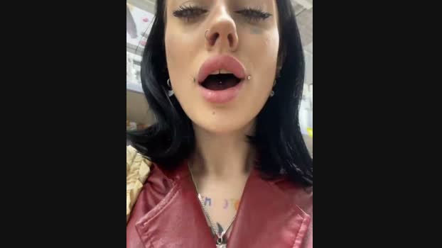 Melissa_crazy StripChat Female 24-01-2025