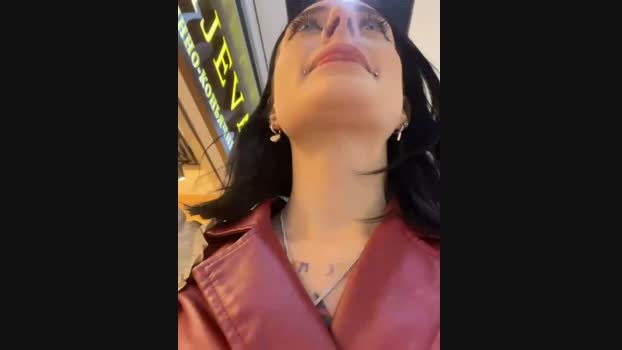 Melissa_crazy StripChat Female 24-01-2025