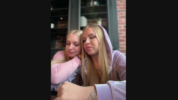 Milkyy_wway StripChat Female 25-01-2025