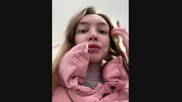 Miss_Elfie StripChat Female 25-01-2025