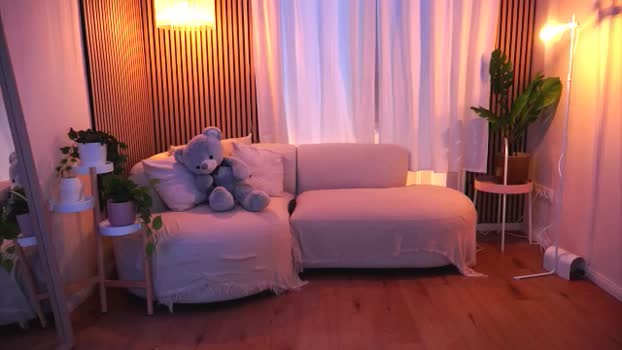 Naomii18 MyFreeCams Female 25-01-2025