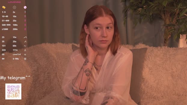 lany_many_ StripChat Female 24-01-2025