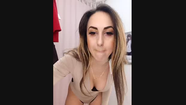 Diamond-Splashes StripChat Female 25-01-2025