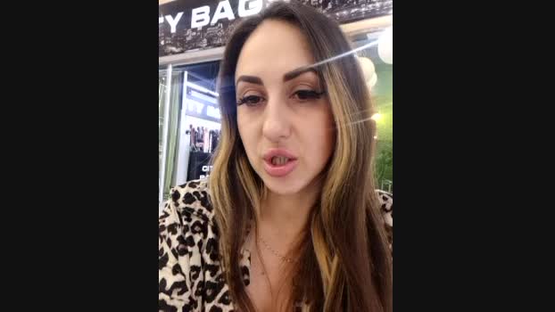 Diamond-Splashes StripChat Female 26-01-2025