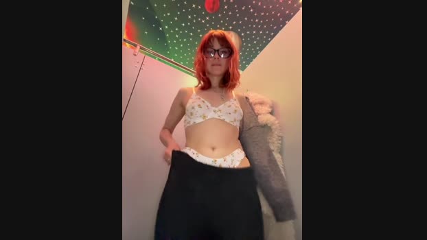 Foxy_Lexy StripChat Female 25-01-2025