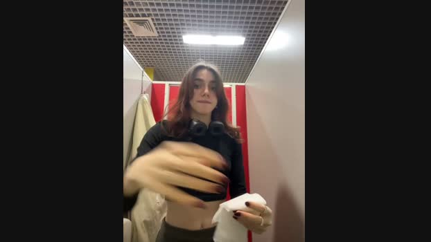 Lily__Belle StripChat Female 25-01-2025