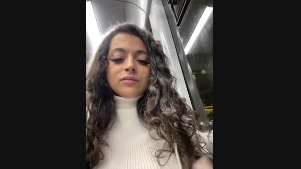 Lina_twin StripChat Female 25-01-2025