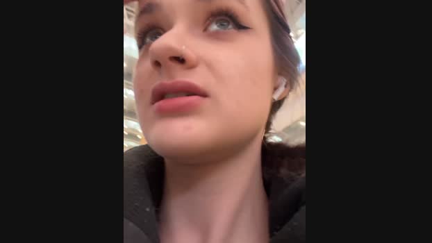 Mila___meow StripChat Female 26-01-2025