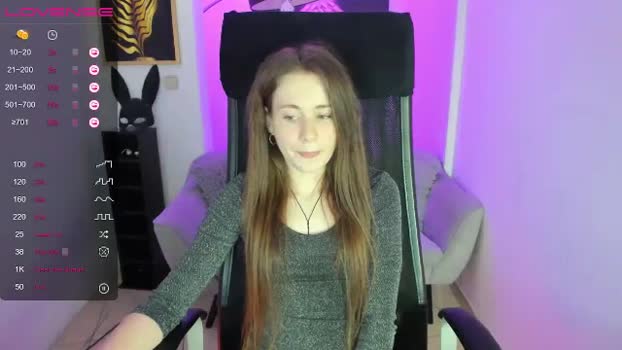 Moonshinee MyFreeCams Female 25-01-2025