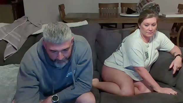 curiouscouple3143 Chaturbate Couple 25-01-2025