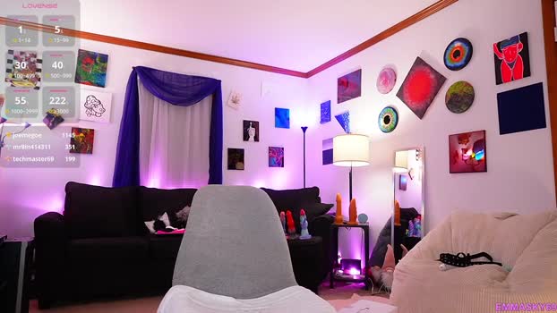 emmasky69 Chaturbate Female 25-01-2025