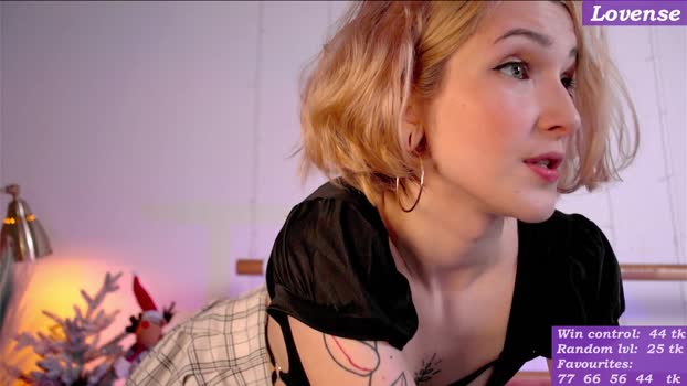 kisskiss_muah StripChat Female 25-01-2025