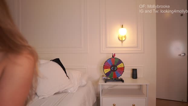 newmollybrooke Chaturbate Female 25-01-2025