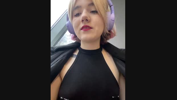 Baby__Naughty StripChat Female 27-01-2025